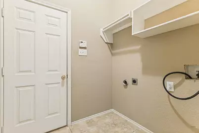 6025 Western Creek Lane, Haltom City, TX 76137 - Photo 13