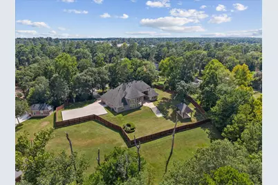 2401 Conastoga Court, Conroe, TX 77384 - Photo 33