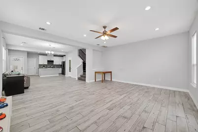 1411 Featherstone Street #B, Houston, TX 77020 - Photo 5