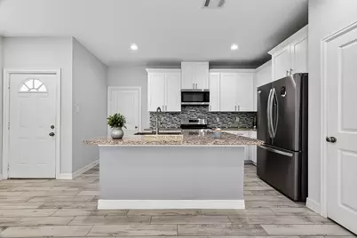 1411 Featherstone Street #B, Houston, TX 77020 - Photo 15