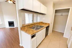 5407 Farley Dr, Houston, TX 77032 - Photo 5