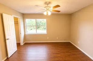 5407 Farley Dr, Houston, TX 77032 - Photo 7