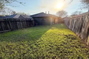 10030 Rosbrook Dr, Houston, TX 77038 - Photo 9