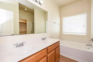 2819 Katy Briar Ln, Katy, TX 77449 - Photo 41