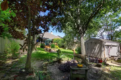 10486 Parkside Drive, Willis, TX 77318 - Photo 21