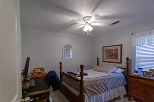 10486 Parkside Dr, Willis, TX 77318 - Photo 15