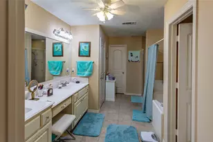 10486 Parkside Dr, Willis, TX 77318 - Photo 17