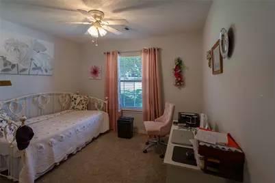 10486 Parkside Drive, Willis, TX 77318 - Photo 17