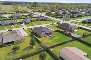 103 Ryan Dr, Dayton, TX 77535 - Photo 39