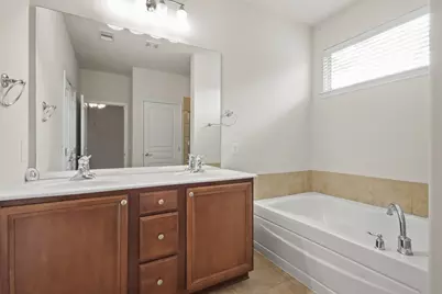 16918 Cherokee Lake Lane, Houston, TX 77044 - Photo 13