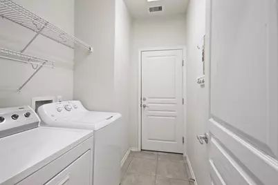 16918 Cherokee Lake Lane, Houston, TX 77044 - Photo 25