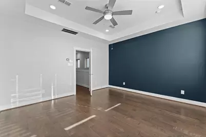 817 Kamano Avenue, Houston, TX 77008 - Photo 15