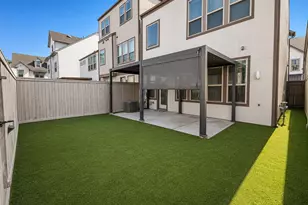 817 Kamano Ave, Houston, TX 77008 - Photo 27