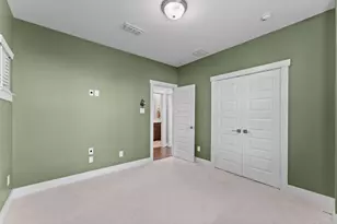 817 Kamano Ave, Houston, TX 77008 - Photo 19