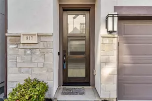 817 Kamano Ave, Houston, TX 77008 - Photo 5