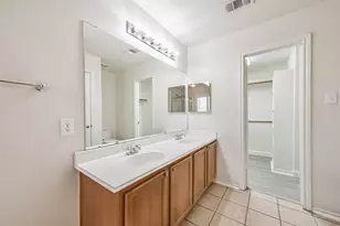 12431 Lark Fair Ln, Houston, TX 77089 - Photo 33