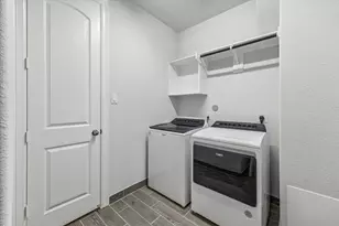 1514 Canter Bayou Way, Houston, TX 77043 - Photo 17