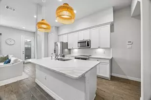 1514 Canter Bayou Way, Houston, TX 77043 - Photo 7