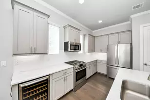 5720 Petty St, Houston, TX 77007 - Photo 7