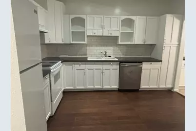 2100 Tanglewilde Street #489, Houston, TX 77063 - Photo 5