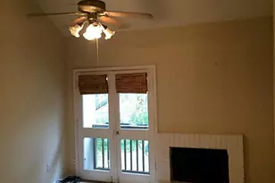 2100 Tanglewilde St, Houston, TX 77063 - Photo 11