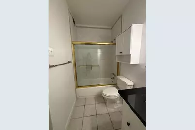 2100 Tanglewilde Street #489, Houston, TX 77063 - Photo 11
