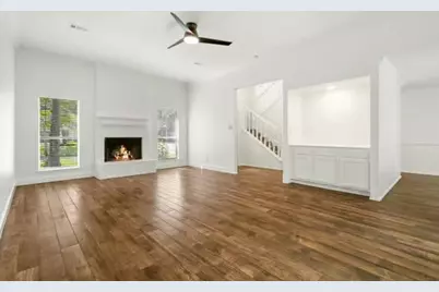 24 Woodelves Place, The Woodlands, TX 77381 - Photo 7