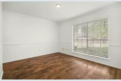 24 Woodelves Place, The Woodlands, TX 77381 - Photo 11