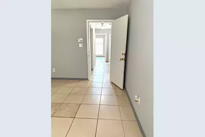 12615 Shannon Hills Drive, Houston, TX 77099 - Photo 31