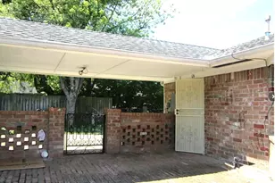 12615 Shannon Hills Dr, Houston, TX 77099 - Photo 5