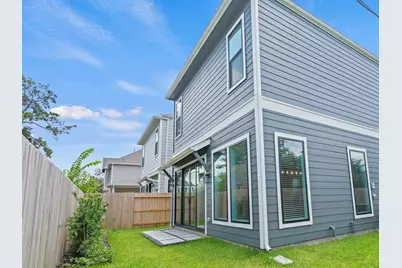 7208 Shadyvilla Lane, Houston, TX 77055 - Photo 11