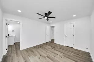 11707 Greenglen Dr, Houston, TX 77044 - Photo 23