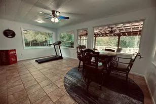 364 Charmaine Dr E, Woodville, TX 75979 - Photo 9