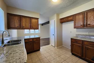 22810 Leedstown Ln, Katy, TX 77449 - Photo 5