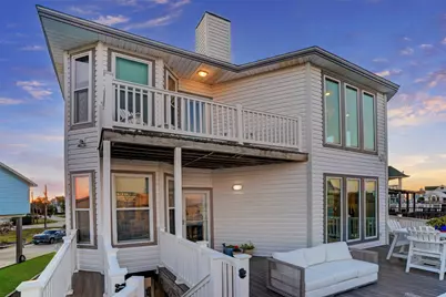 1834 Tiki Drive, Tiki Island, TX 77554 - Photo 25