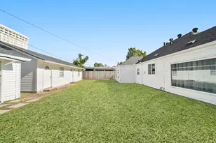 4391 Varsity Ln, Houston, TX 77004 - Photo 35