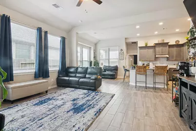 13025 Ocean Breeze Lane, La Marque, TX 77568 - Photo 7