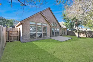 16827 Dunbar Grove Ct, Sugar Land, TX 77498 - Photo 35