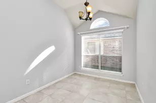 16827 Dunbar Grove Ct, Sugar Land, TX 77498 - Photo 11