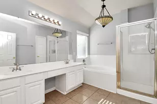 16827 Dunbar Grove Ct, Sugar Land, TX 77498 - Photo 29