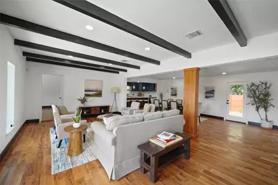 701 W 39th Street, Houston, TX 77018 - Photo 5