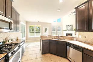91 West Wading Pond Circle, The Woodlands, TX 77375 - Photo 17