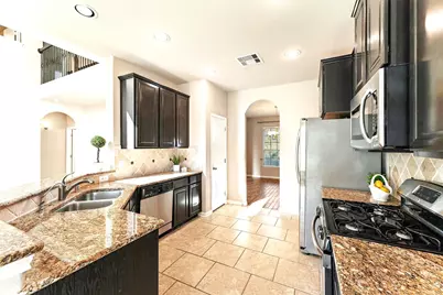 91 W Wading Pond Circle, The Woodlands, TX 77375 - Photo 15