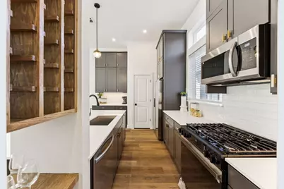 2121 Hoskins Drive #B, Houston, TX 77080 - Photo 13