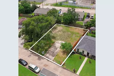 959 Greatwood Drive, Houston, TX 77013 - Photo 3