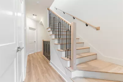 2428 Ella Boulevard, Houston, TX 77008 - Photo 19