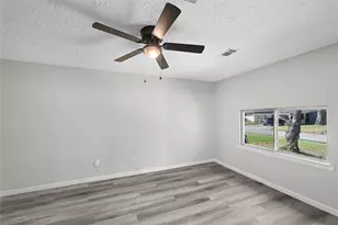 5926 Belneath St, Houston, TX 77033 - Photo 21