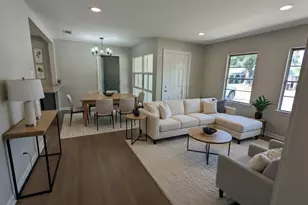 5926 Belneath St, Houston, TX 77033 - Photo 9