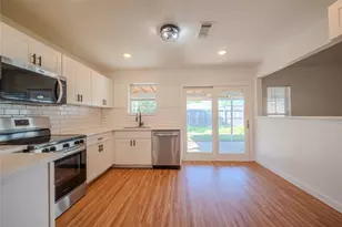 7622 Westbank Ave, Houston, TX 77064 - Photo 11