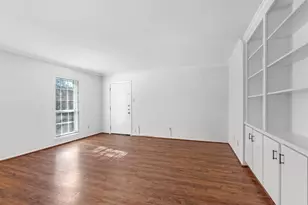 6402 Del Monte Dr, Houston, TX 77057 - Photo 5